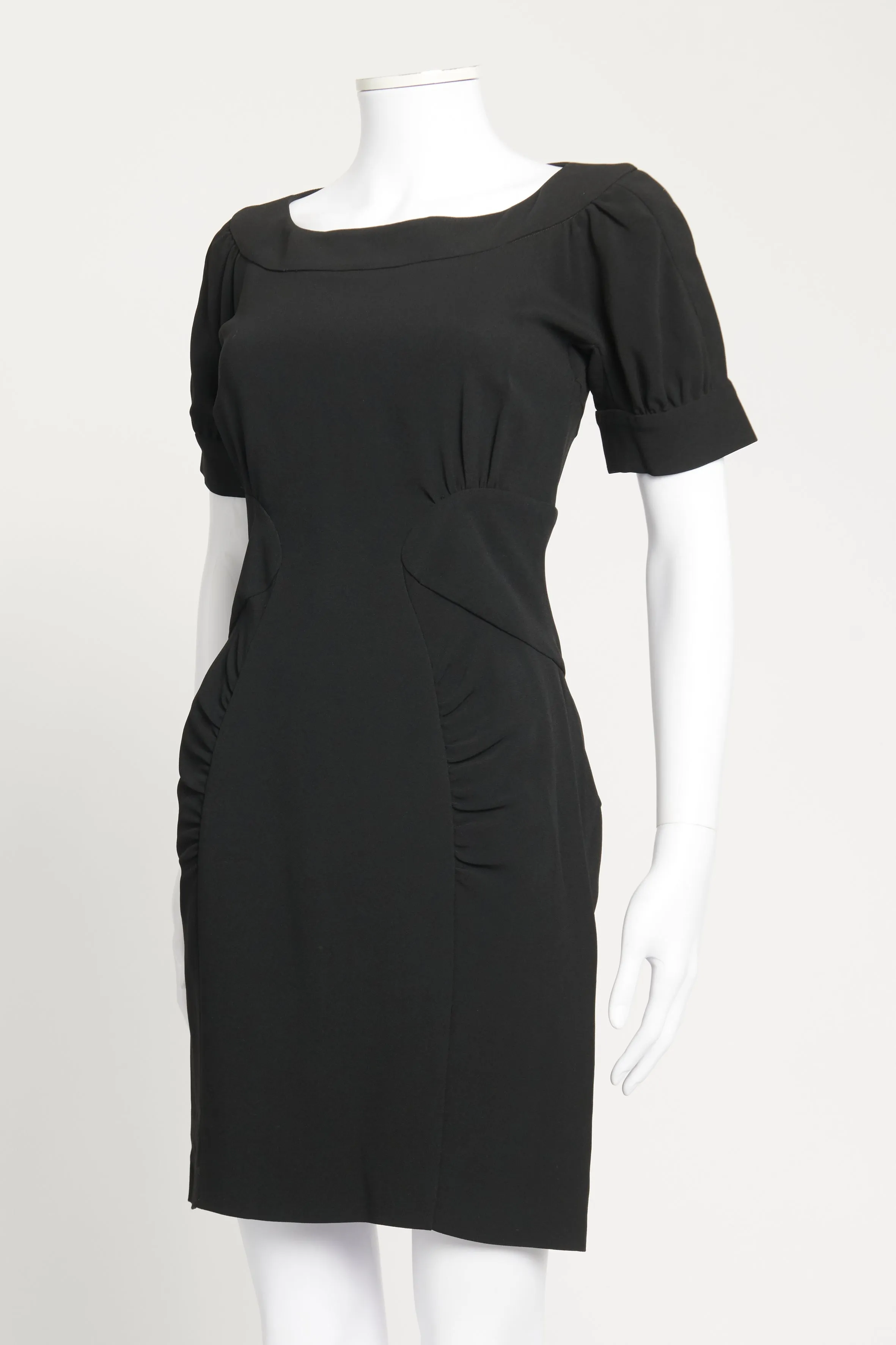 2008 Black Shaped Preowned Dress with Scoop Neck