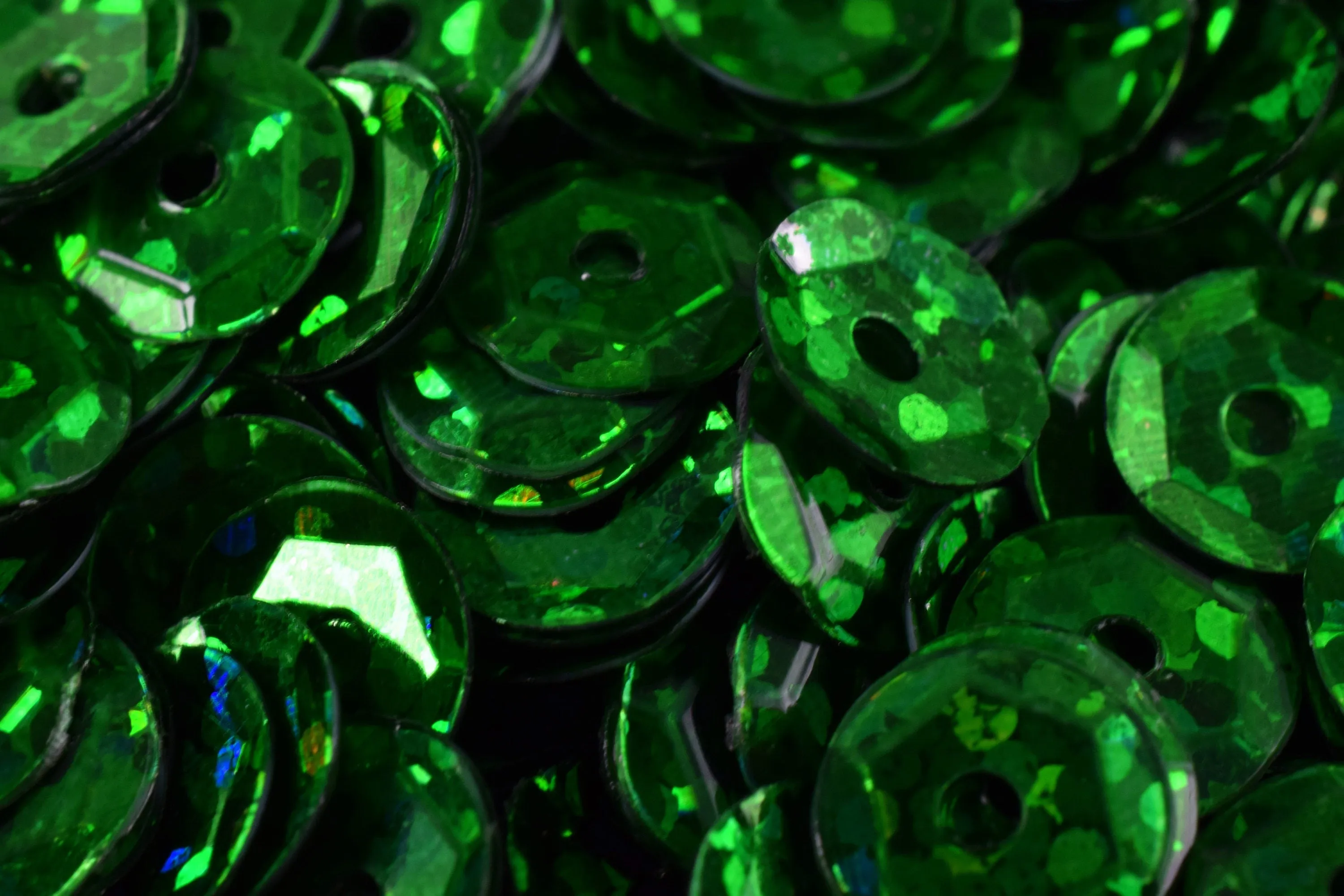 3/4/6mm Green Cup Glossy Shiny Sequins Sheen Round Sequins/Loose Paillettes,Wholesale Sequins,Shimmering Sequin Apparel