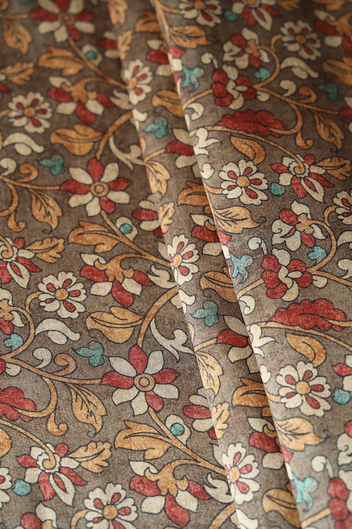 Brown And Maroon Unstitched Suit (2 Piece)