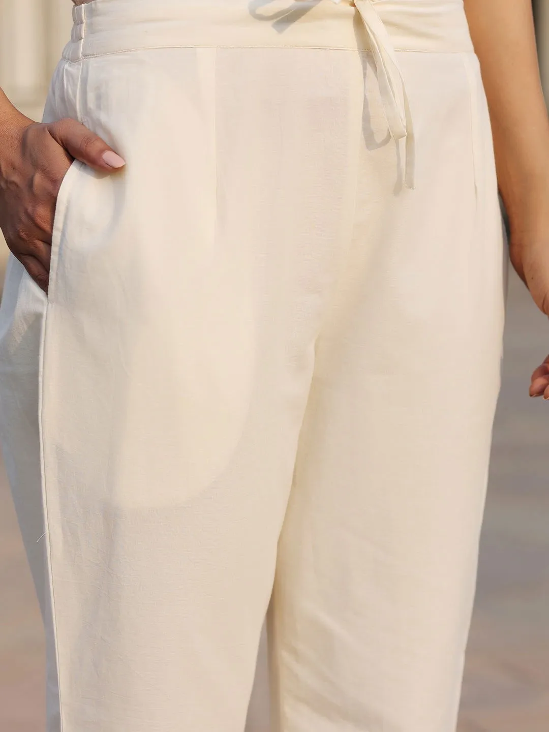 Juniper  Off-White Floral Printed Pure Cotton Lacy Kurta & Pants Set.