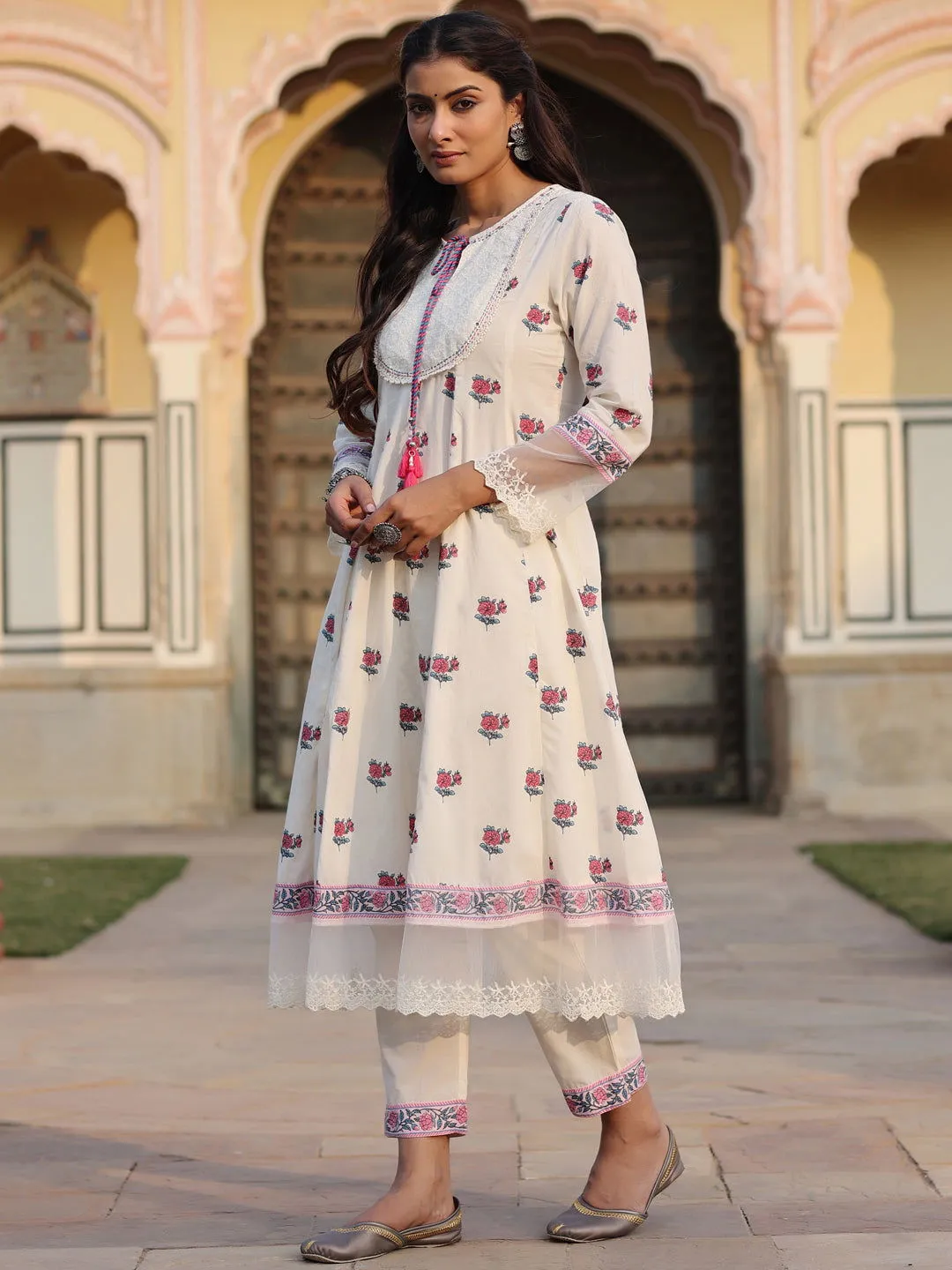 Juniper  Off-White Floral Printed Pure Cotton Lacy Kurta & Pants Set.