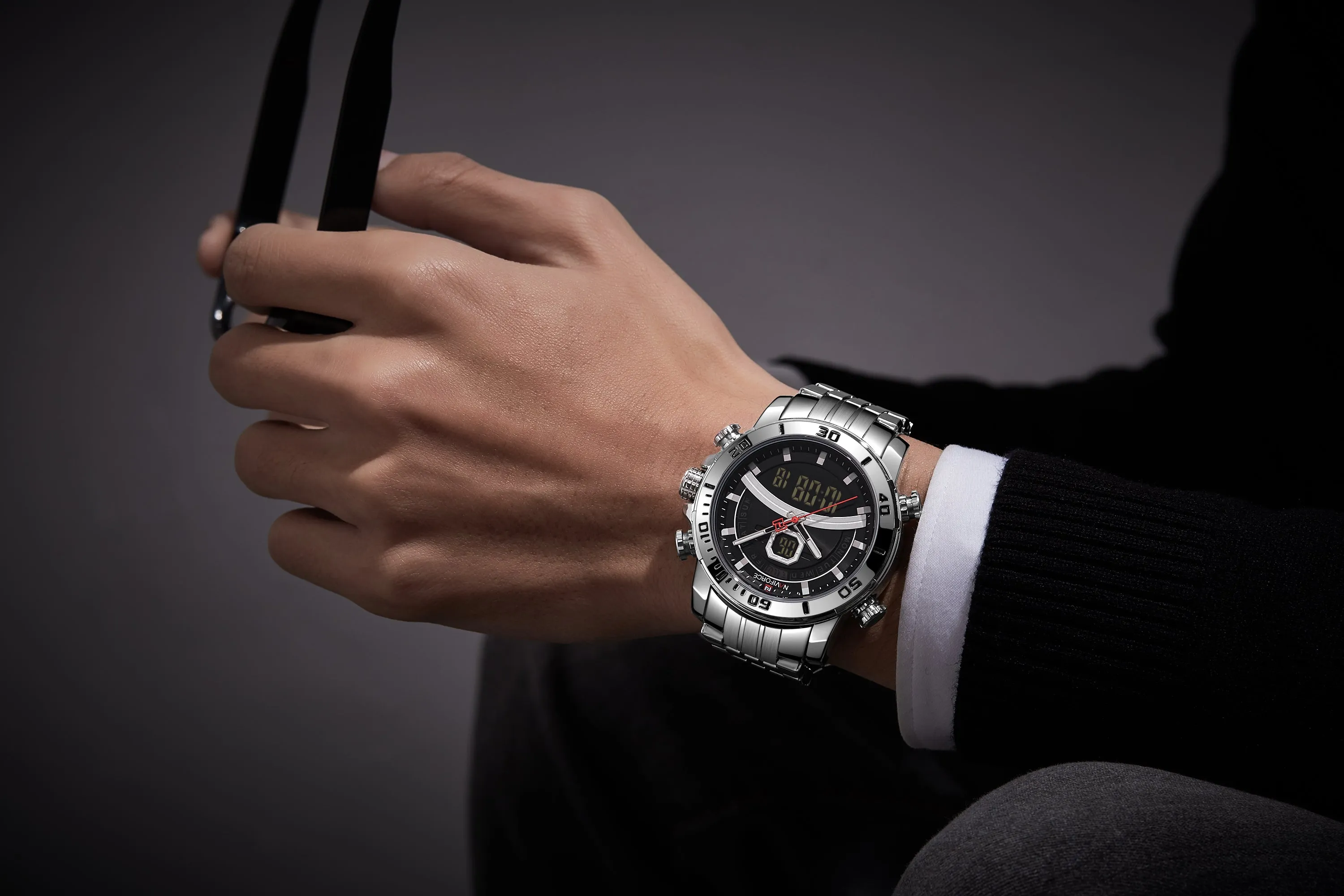 NAVIFORCE Men Luxury Business Sports Digital Quartz Stainless Steel Waterproof Multifunction Watch NF9181S
