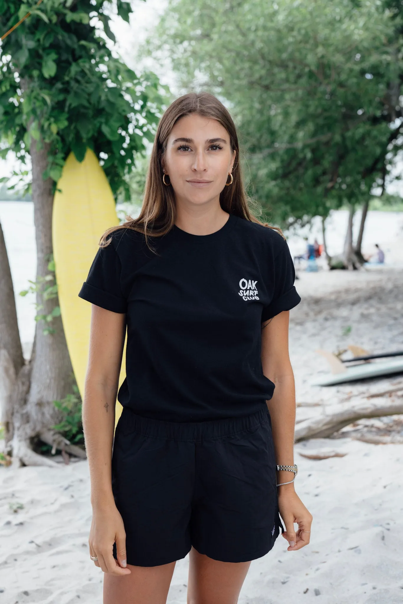 OAK SURF CLUB UNISEX GROVER TEE - BLACK